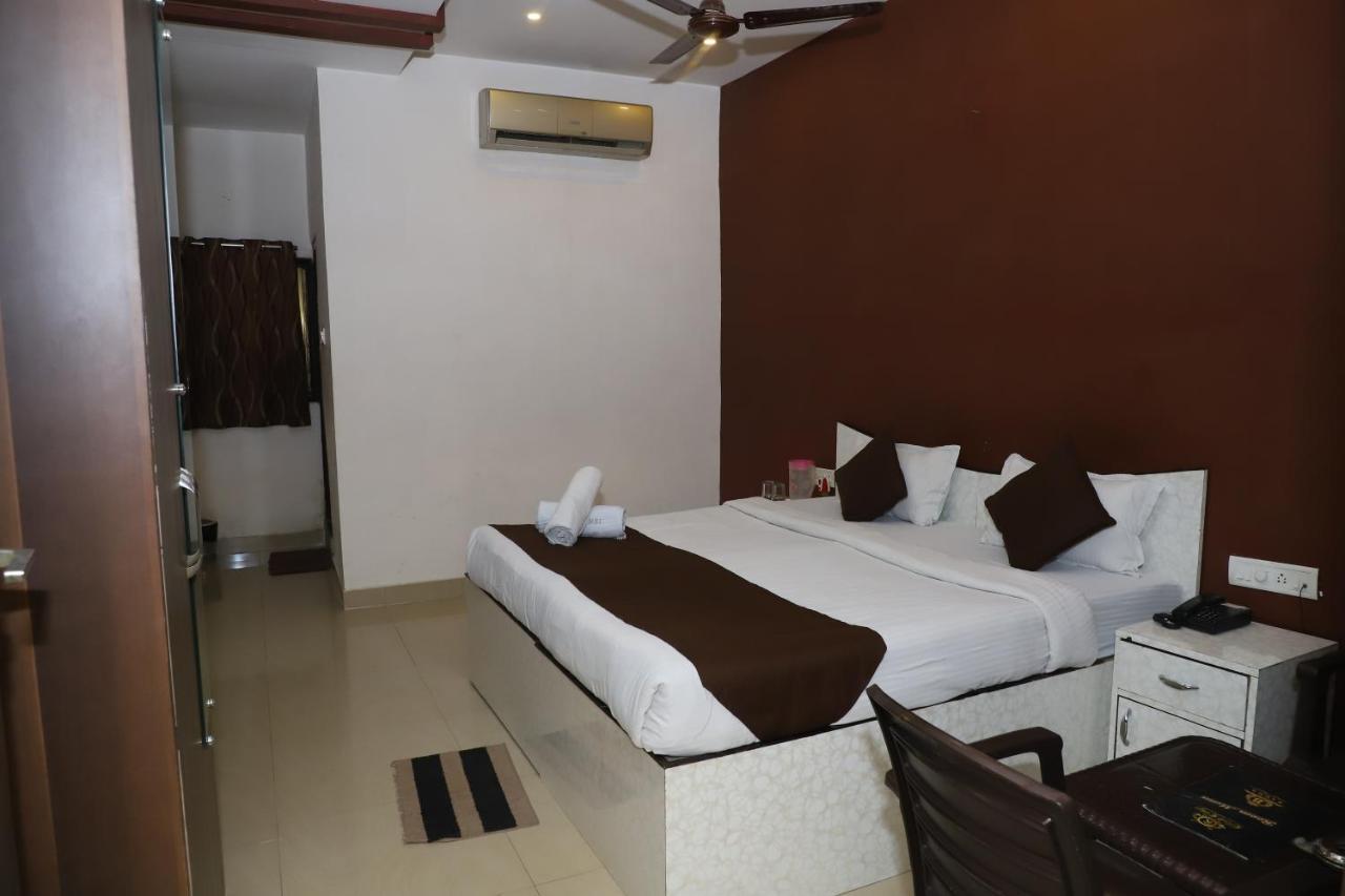 The Bagga Inn Jabalpur Exterior foto
