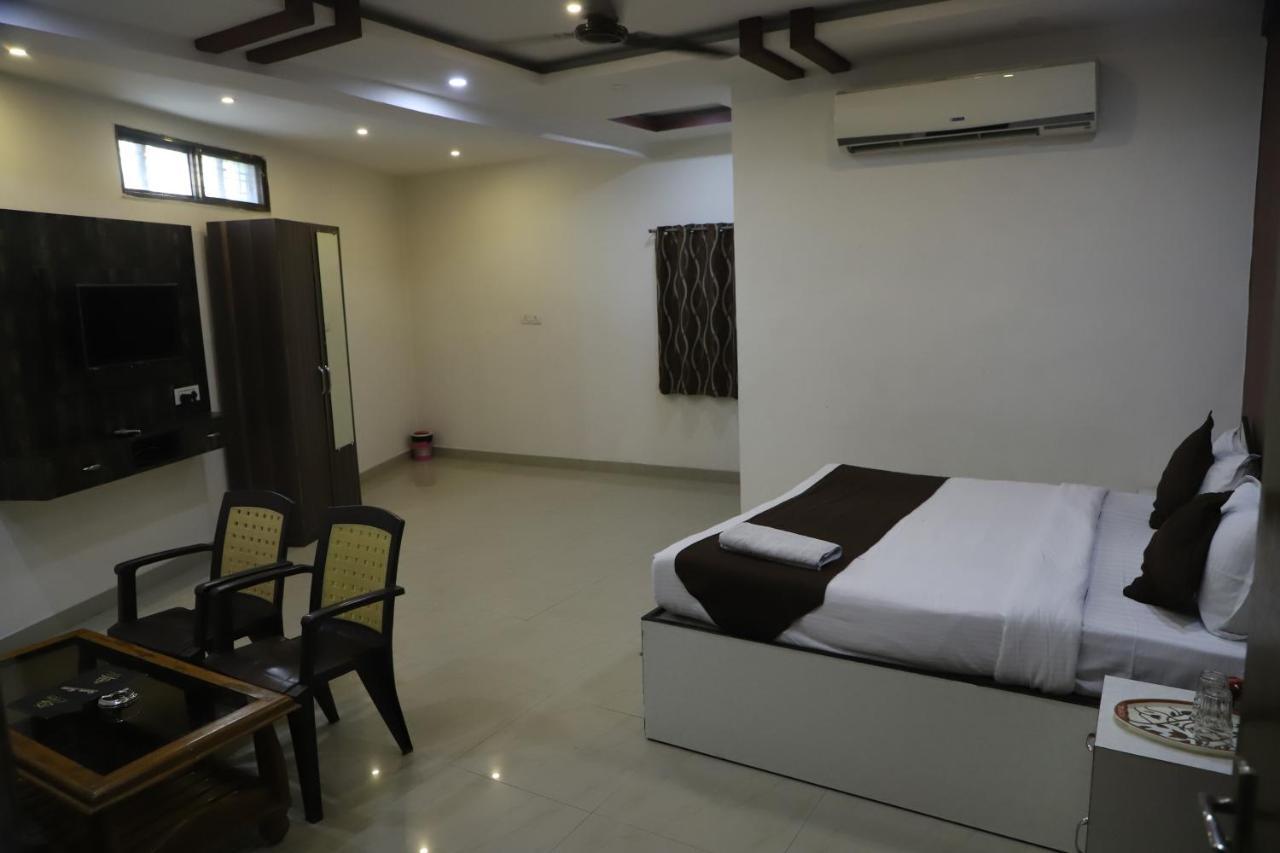 The Bagga Inn Jabalpur Exterior foto